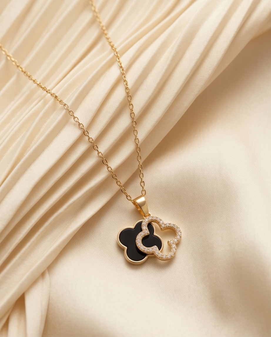 Gold Cliver Black Necklace #10